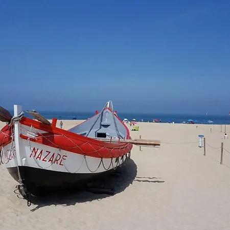 Delmar Surf House بيت ضيافة
